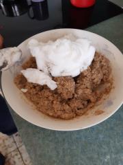 3. orehova masa v katero dodamo stepen beljak - sneg